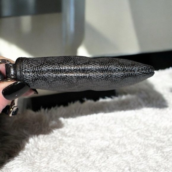 Coach Black and Blue Denim Signature Coated Canvas Corner Zip Wristlet NEW - Picture 5 of 12